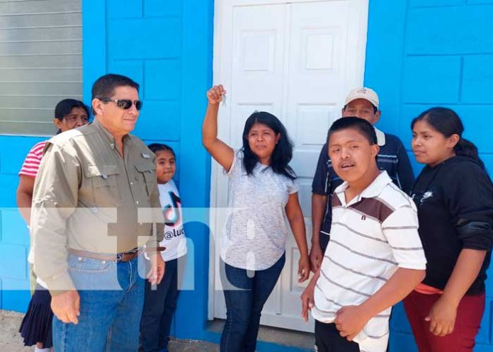 Entregan Viviendas Dignas a familias de Jinotega/TN8