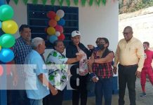 Entregan viviendas a familias afectadas por incendio en barrio México, Managua Foto: Nuevas viviendas para familias afectadas por viviendas en Managua / TN8