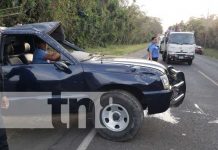 Se da vuelta con camioneta en trayecto Las Esquinas-San Marcos, Carazo Foto: Vuelco de camioneta en trayecto Las Esquinas-San Marcos, Carazo / TN8