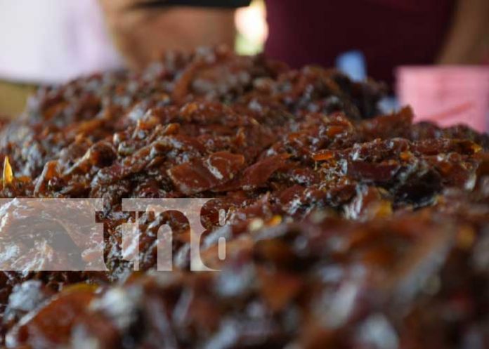 1 El almíbar más grande de Granada: una deliciosa tradición de 14 años