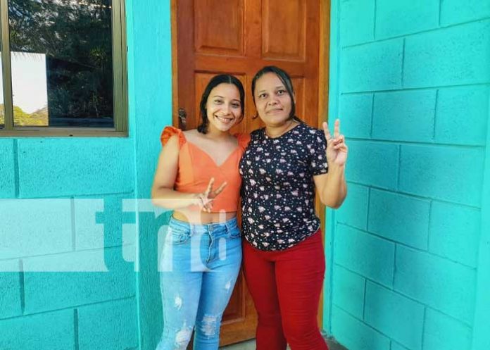 Foto: Familias de Nandaime son beneficiadas con viviendas dignas / TN8