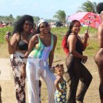 Foto: Bluefields: Playa del Puerto El Bluff llena de turistas en este verano / TN8