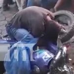 Invasión de carril deja dos muertos y uno gravemente lesionado en Chinandega Foto: Invasión de carril deja dos muertos y uno gravemente lesionado en Chinandega / TN8
