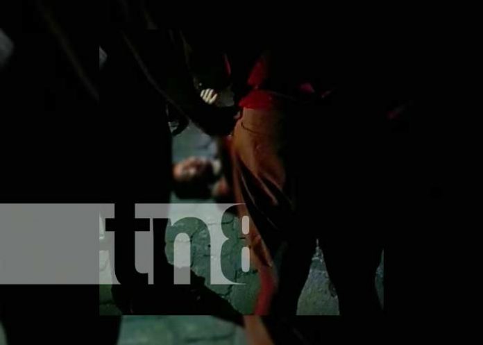 Perro manda al hospital a motociclista en la Isla de Ometepe.