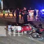 Por supuestamente aventajar, motociclista pierde la vida en Ctra. Xiloa, en Managua Por supuestamente aventajar, motociclista pierde la vida en Ctra. Xiloa, en Managua