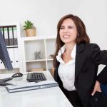 Evita los riesgos de enfermedades por pasar mucho tiempo sentado