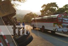Foto: Cisterna se da vuelta con 11 mil litros de leche en Matiguás / TN8