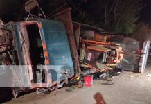 Camionero ocasiona desgracia vehicular en el KM 13 Carretera Vieja a León