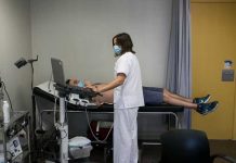 Estas son las razones por qué los hombres asisten a un doctor Estas son las razones por qué los hombres asisten a un doctor