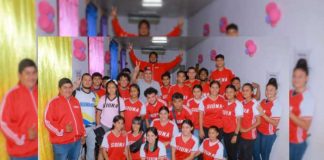 Reciben uniformes selección masculina y femenina de futbol en Siuna y Prinzapolka