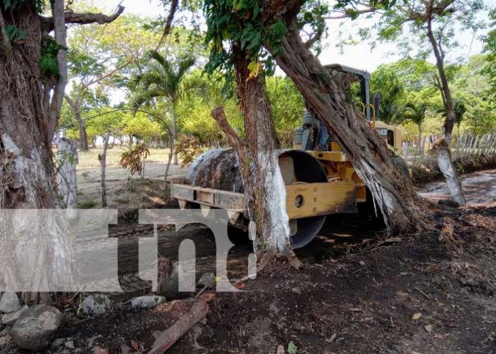 Reparan camino de acceso a Punta Jesús María en la Isla de Ometepe