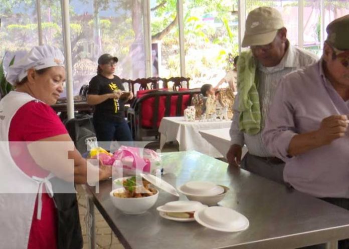 MEFCCA realiza presentación y degustación de pinol de iguana