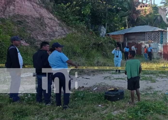 Foto: Descubren cuerpo en estado de descomposición en un barranco en Bilwi / TN8