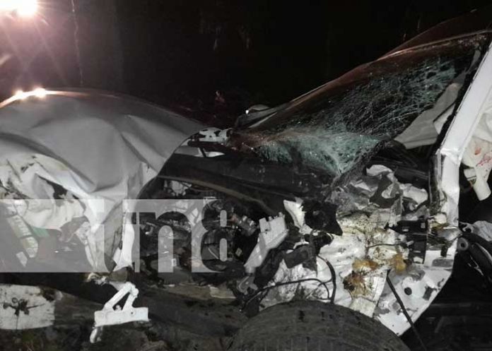 Foto: Familia originaria de El Rama viva de milagro tras accidente de tránsito / TN8
