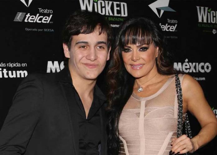 El día que Maribel Guardia y Julián Figueroa compartieron escenario en Nicaragua