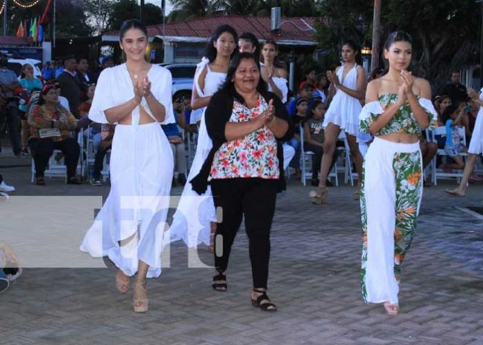 2 Foto: Nicaragua Diseña desarrolla exitosa “Pasarela de Verano” en Granada / TN8