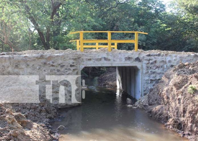Foto: Entregan nuevo puente a pobladores de comunidades de la zona suroeste de Nandaime / TN8