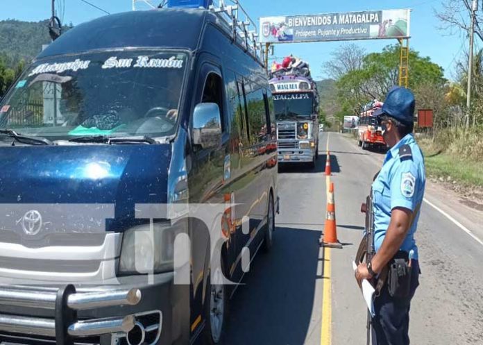 Agentes de tránsito refuerzan campaña para reducir los accidentes en Matagalpa.