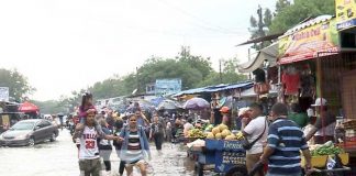Sorpresiva lluvia refresca a los capitalinos este sábado