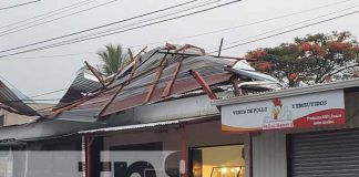 Foto: Tormenta eléctrica desprendió el techo de 4 módulos y una vivienda en Estelí / TN8