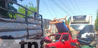 ¡Vivos de Milagro!, sobreviven a colisión múltiple en Granada