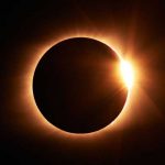 El Cielo se vistió de gala con hermoso Eclipse Solar total sobre el Pacífico Eclipse solar total sobre el Pacífico deslumbra a observadores