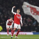 Arsenal rescata empate