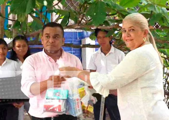 INATEC entrega material didáctico e insumos agrícolas a estudiantes en Boaco
