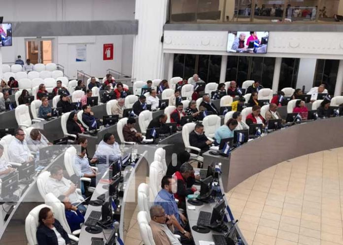 caci-3 Foto: Sesión especial en la Asamblea Nacional de Nicaragua por los Caciques Diriangén y Nicarao / TN8