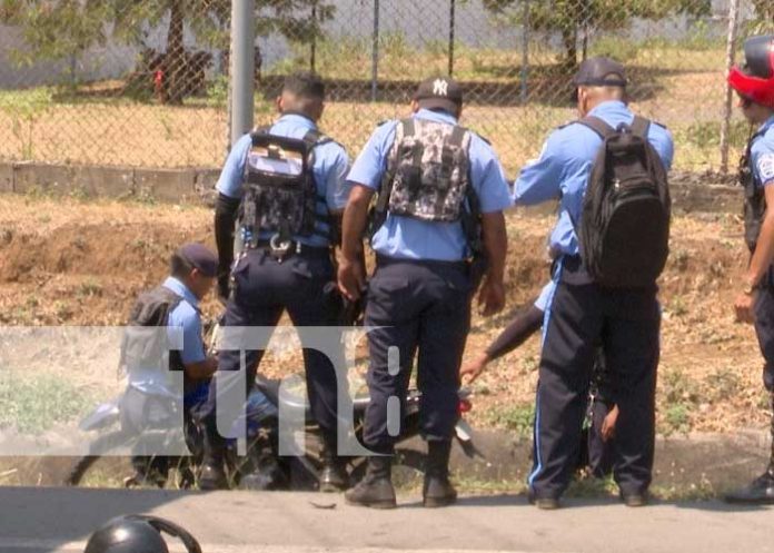 Foto: Accidente aparatoso con policías en Managua / TN8