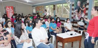 Foto: Claro apoya las TICS con impulso de las mujeres