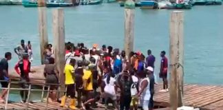 Hombres armados le arrebatan la vida a "plomazos" a 9 pescadores en Ecuador