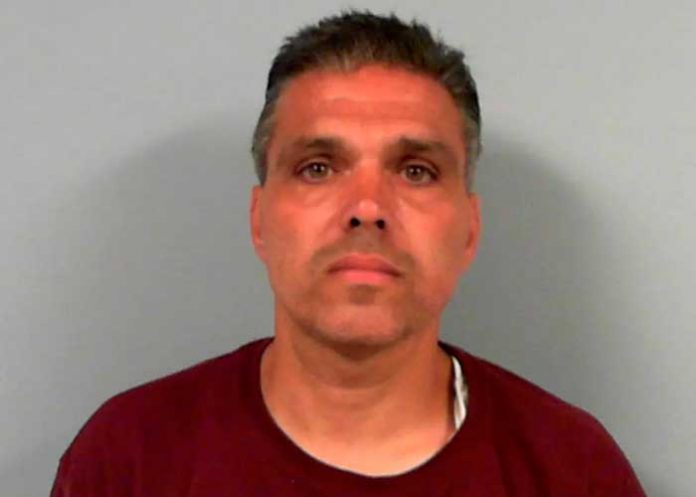 ¡Por codicioso! Cadena perpetua por matar a su propio padre en Nueva York