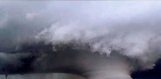 Destrucción, caos y 32 muertos por fuertes tornados en Estados Unidos