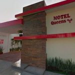 Cacha infidelidad de su esposa "Estaba haciendo un trío"