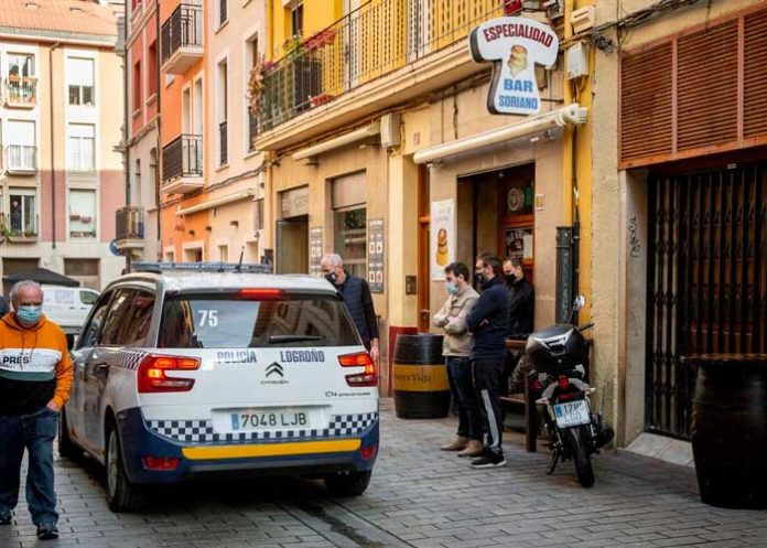 Capturan a una docena de adolescentes por violar a dos niñas en España