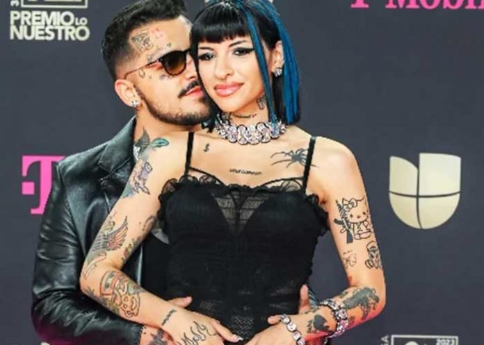 Cazzu y Christian Nodal serán padres: la cantante lo reveló en concierto