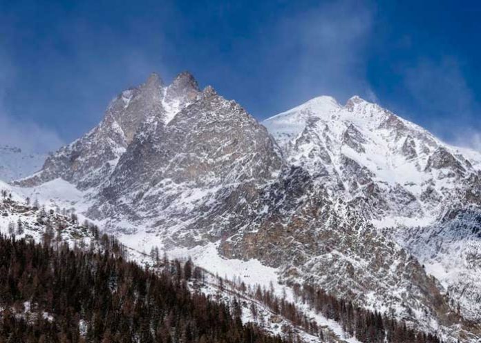 Mueren tres personas por una avalancha en los Alpes en el norte de Italia