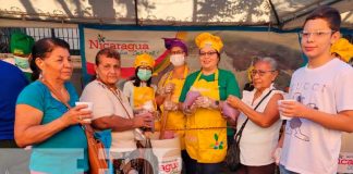 Disfrutan de la tradicional chica en honor a San Benito de Palermo, en León