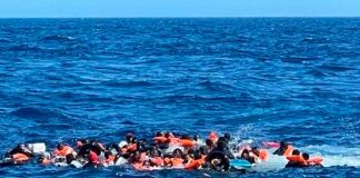 Mueren 55 migrantes, incluidas niños, en un naufragio en la costa de Libia