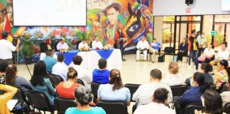 Foto: Presentación en Nicaragua de libro sobre la resistencia indígena / TN8