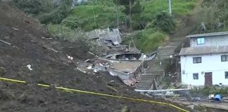 Crece la cifra de muertos por alud de tierra en Alausí, Ecuador