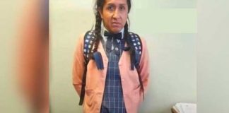 Viejo 'moclín' se vistió de alumna para grabar a niñas en una escuela de Perú