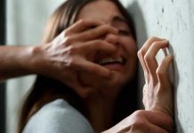Adolescentes violaron a dos niñas afuera de un restaurante en Reino Unido Adolescentes violaron a dos niñas afuera de un restaurante en Reino Unido