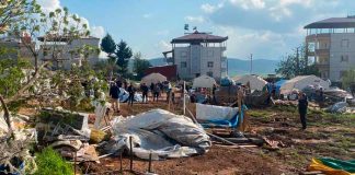 Al menos un muerto y más de 40 heridos dejó un tornado en el sur de Turquía
