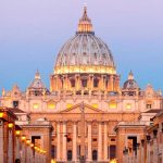 Acusan de corrupción y blanqueo de capitales a cuatro trabajadores del Vaticano