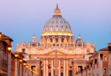 Nuevos señalamientos de corrupción y blanqueo de capitales envuelven al Vaticano Acusan de corrupción y blanqueo de capitales a cuatro trabajadores del Vaticano