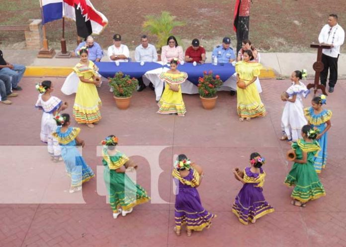 San juan de Oriente estrena la plaza San Juan de los Platos