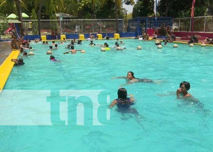 1 Un chapuzón en las piscinas de Xilonem y la laguna de Xiloá para apaciguar el calor
