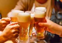 Tomar cerveza cuando hace mucho calor no es buena idea como pensabas Foto: Lo que no sabias de la bebida milenaria "la cerveza" y su espuma, y la cantidad de espuma que debe contener una buena cerveza / Cortesía
